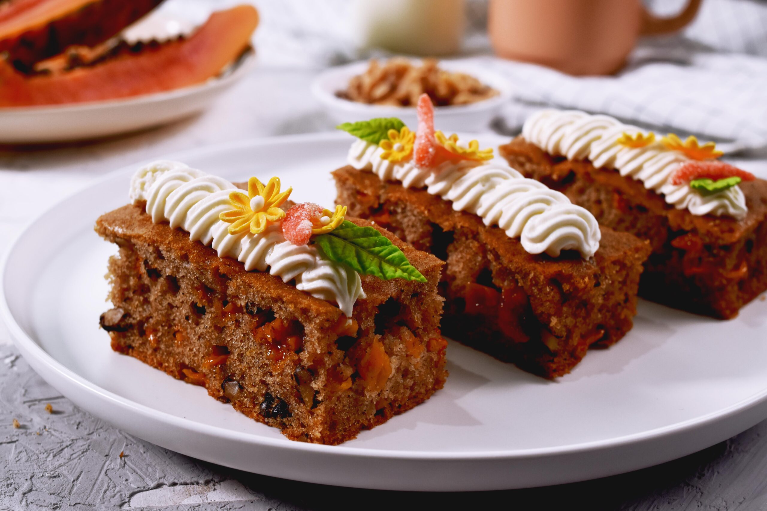 Read more about the article Tropical Papaya Cake