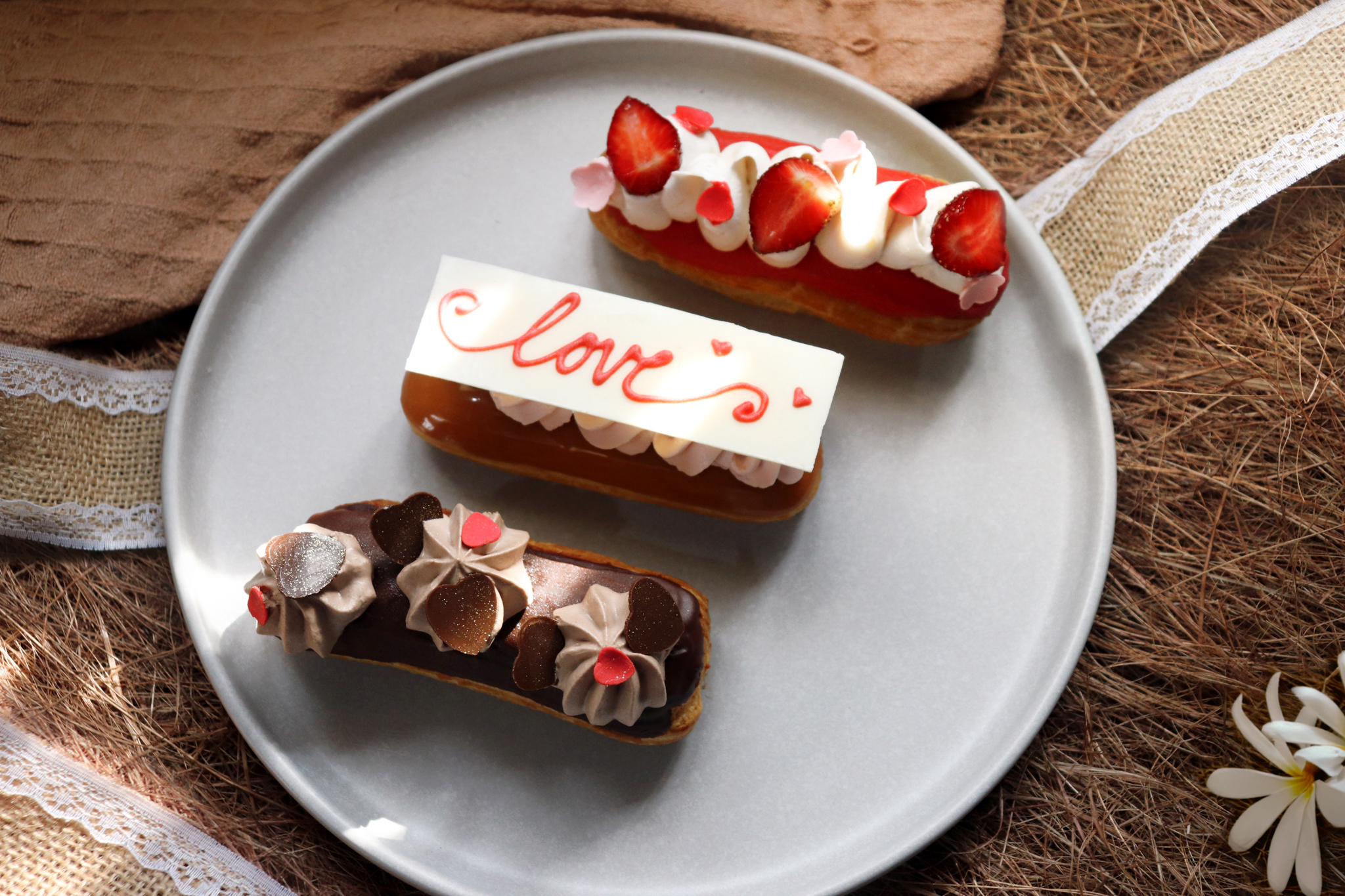 Read more about the article Valentine Éclair
